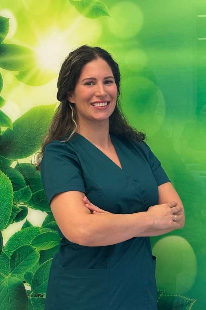 Dr. Eszter Pál Fachzahnärztin für Kieferorthopädie