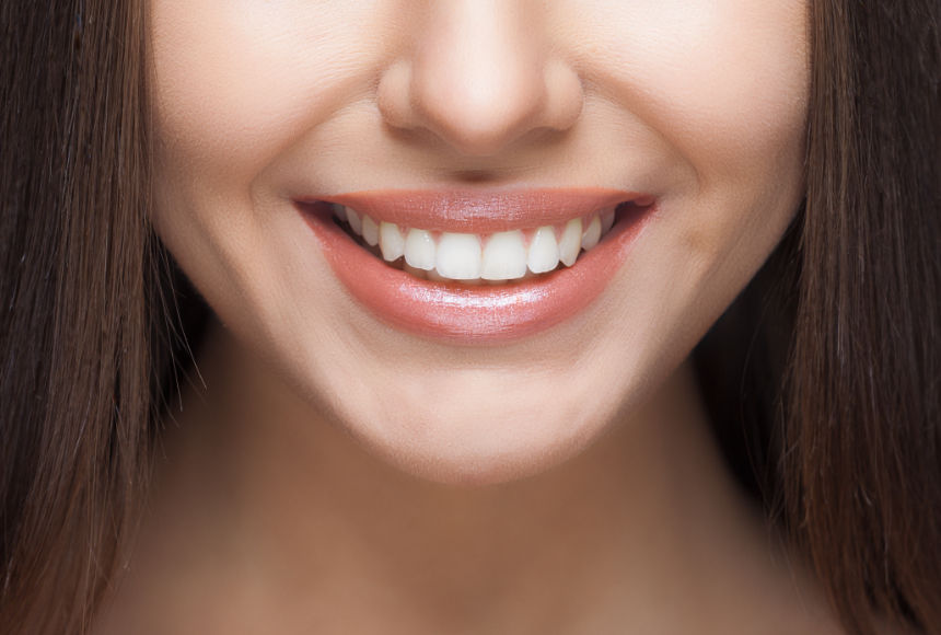 teeth-whitening-but-in-a-smart-way